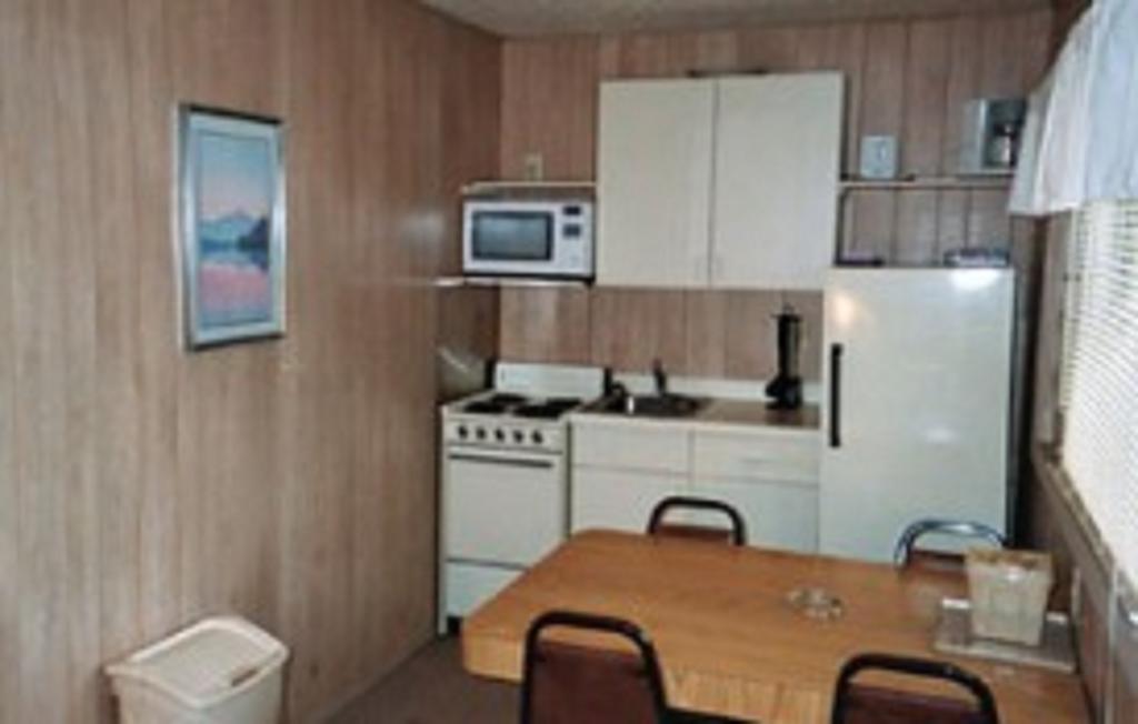 The Stone Gate Resort Lake George Exterior foto